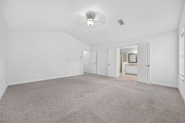 11 Ginger Bay Place, The Woodlands, TX 77382