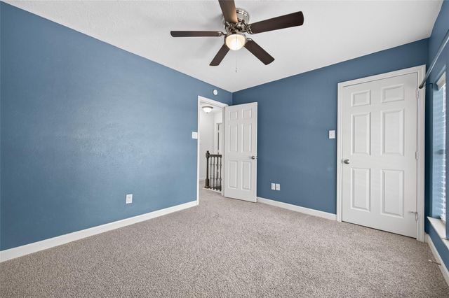 11 Ginger Bay Place, The Woodlands, TX 77382