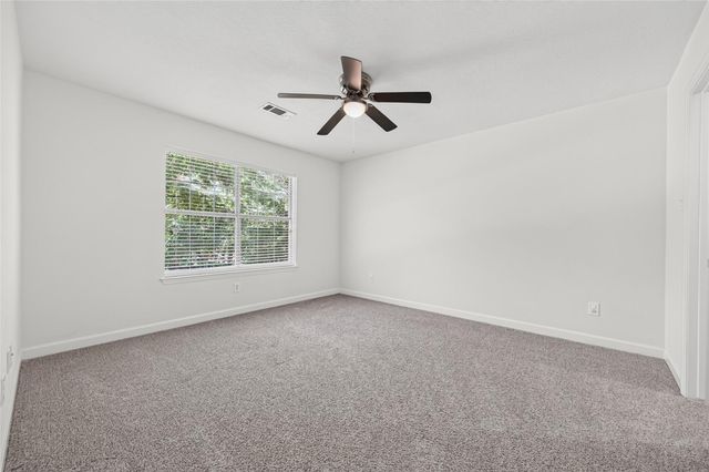 11 Ginger Bay Place, The Woodlands, TX 77382