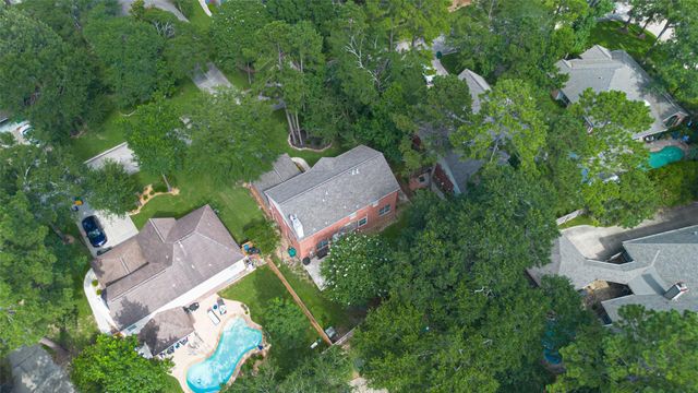 11 Ginger Bay Place, The Woodlands, TX 77382