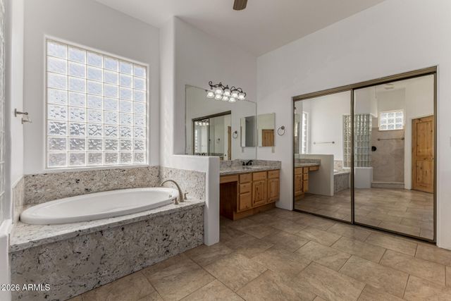 37313 N 16TH Street, Phoenix, AZ 85086