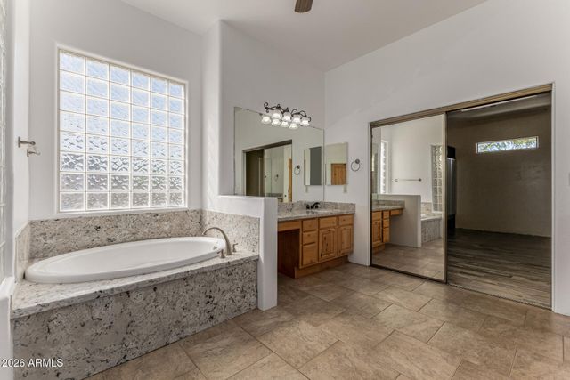 37313 N 16TH Street, Phoenix, AZ 85086