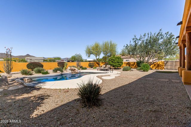 37313 N 16TH Street, Phoenix, AZ 85086