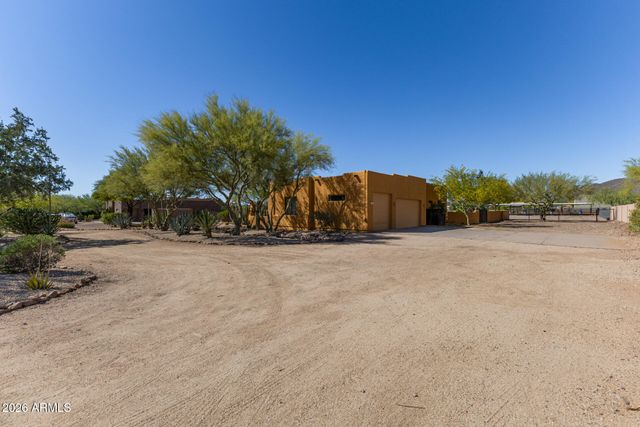 37313 N 16TH Street, Phoenix, AZ 85086