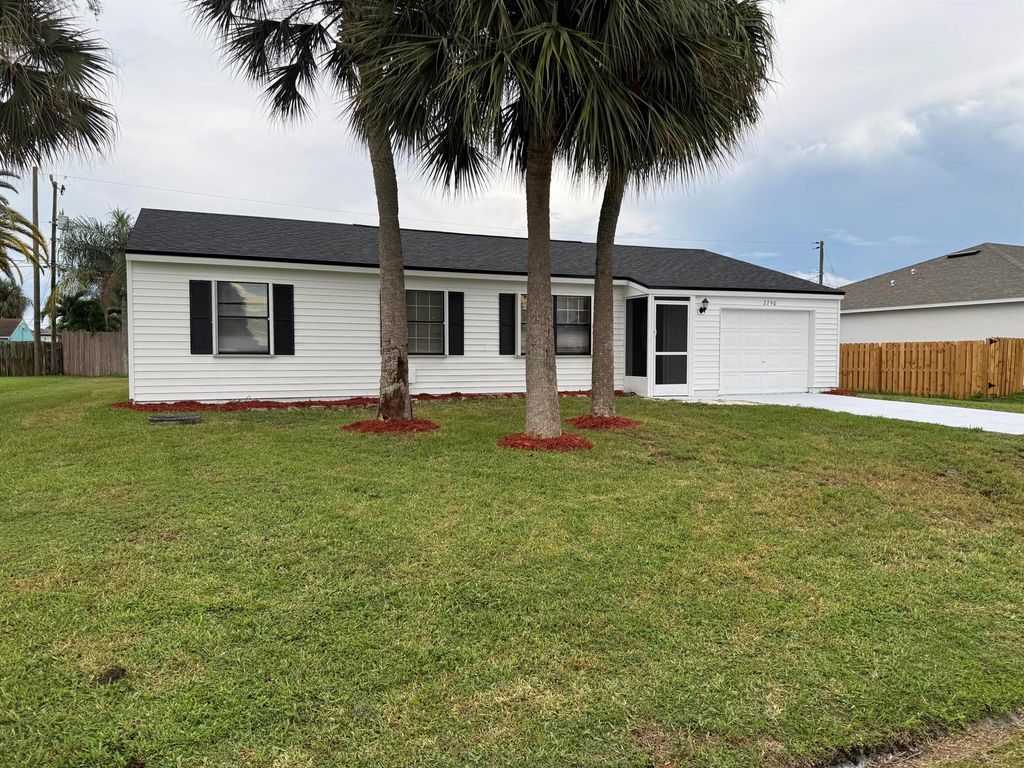 2790 SE Melaleuca Boulevard, Port St Lucie, FL 34952