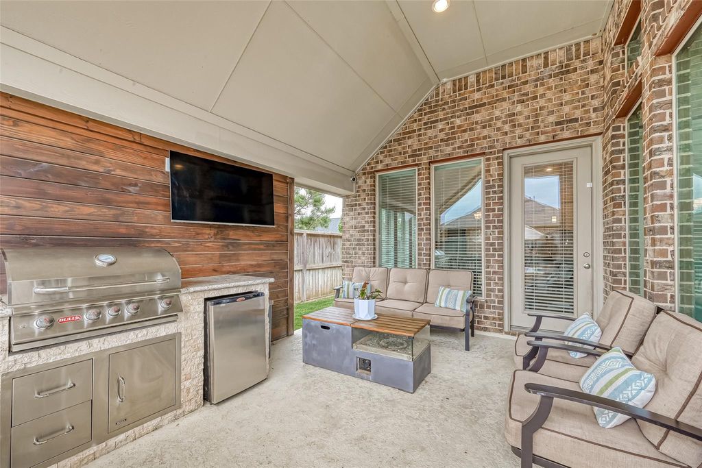 3510 Auburn Creek Circle, Fulshear, TX 77441