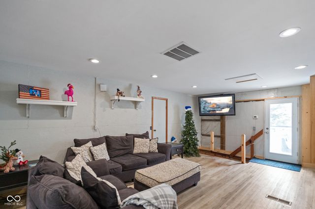 4161 N 500 W, Bargersville, IN 46106