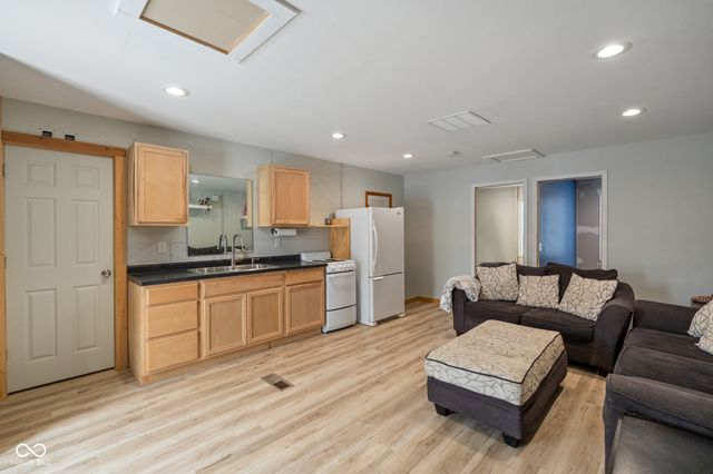 4161 N 500 W, Bargersville, IN 46106