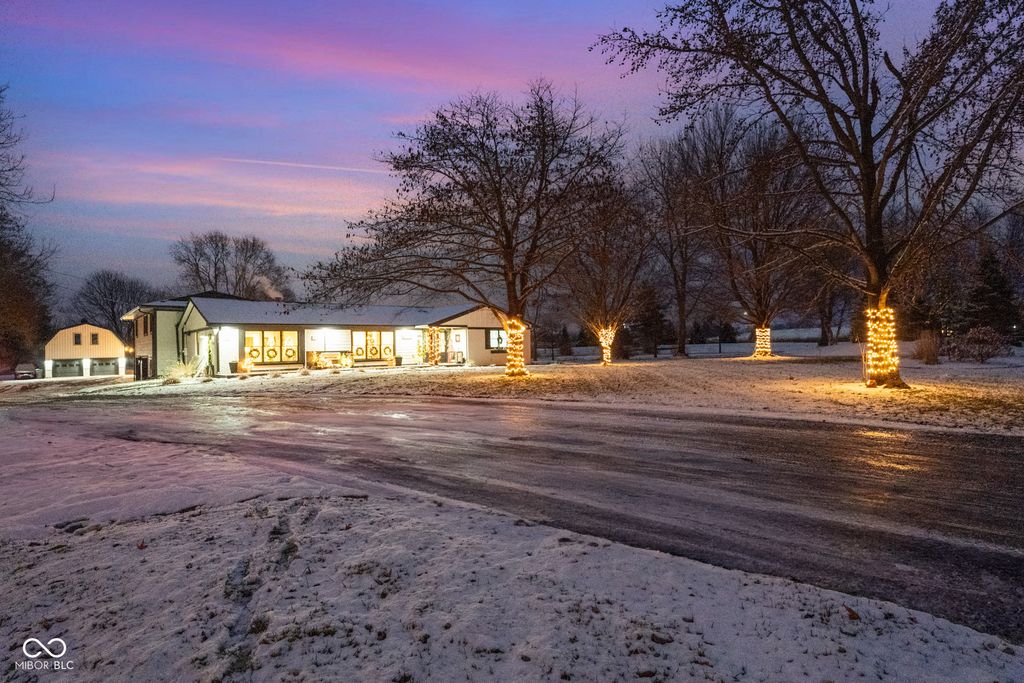 4161 N 500 W, Bargersville, IN 46106