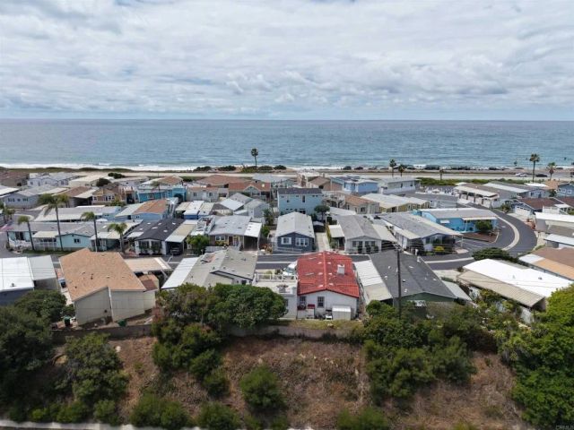 6503 Friendly Place, Carlsbad, CA 92011