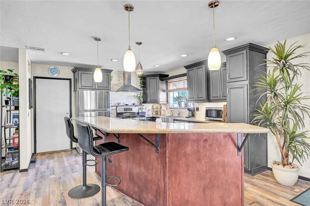 3949 Brighthill Avenue, Las Vegas, NV 89121