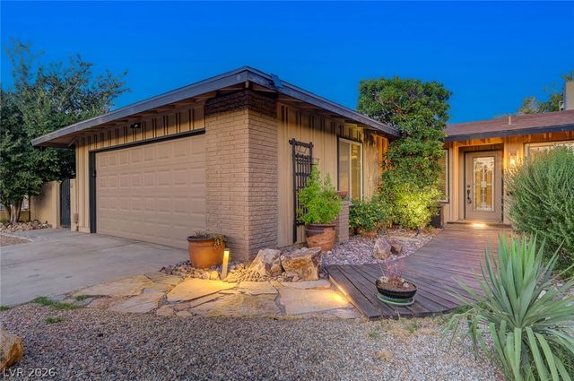3949 Brighthill Avenue, Las Vegas, NV 89121