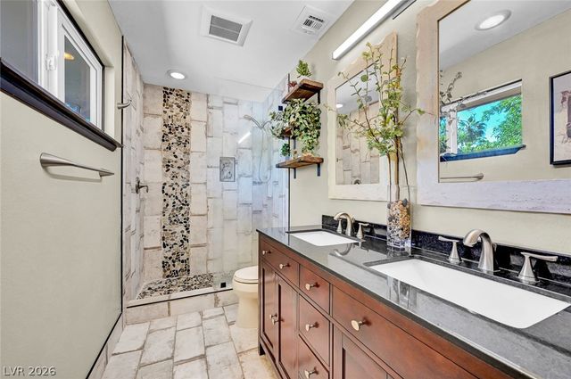 3949 Brighthill Avenue, Las Vegas, NV 89121