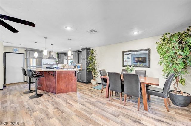 3949 Brighthill Avenue, Las Vegas, NV 89121