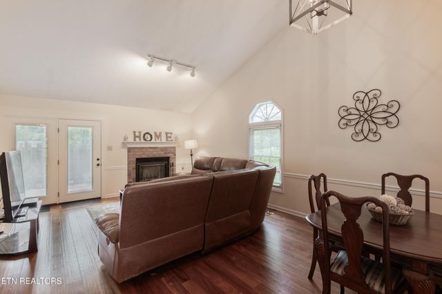 709 Landing Lane, Knoxville, TN 37934