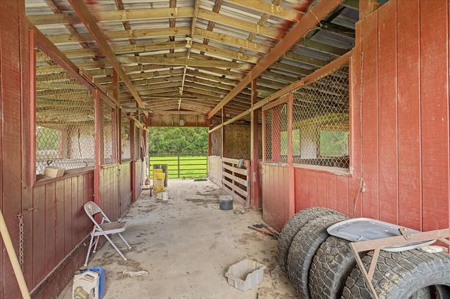 74 County Road 2110, Liberty, TX 77575