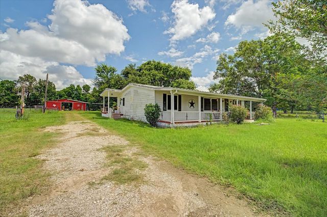 74 County Road 2110, Liberty, TX 77575