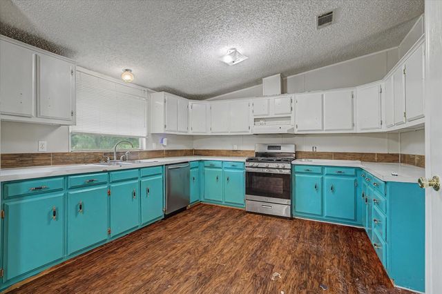 74 County Road 2110, Liberty, TX 77575