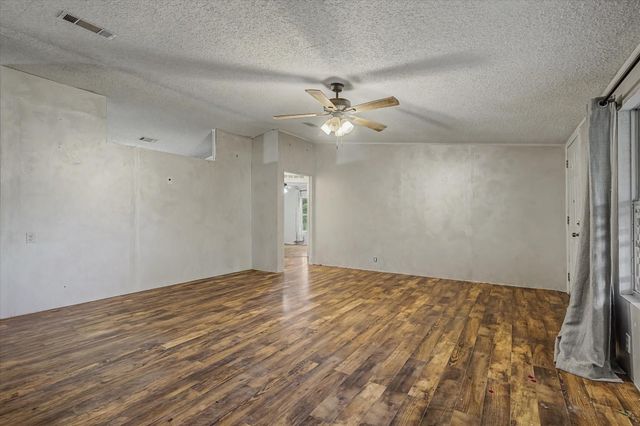 74 County Road 2110, Liberty, TX 77575
