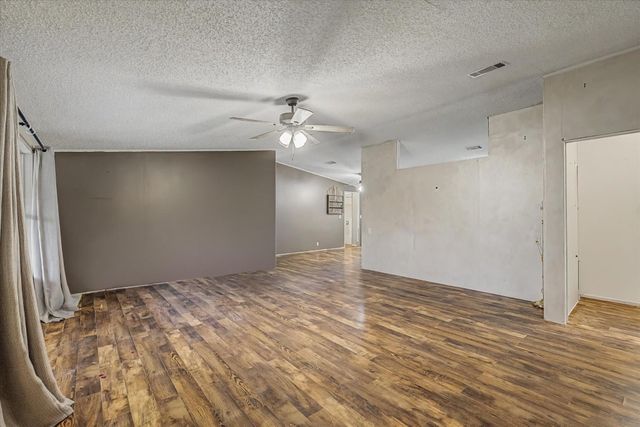 74 County Road 2110, Liberty, TX 77575