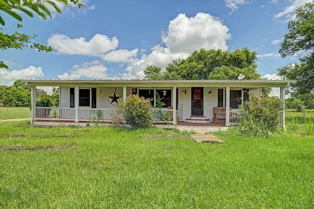 74 County Road 2110, Liberty, TX 77575