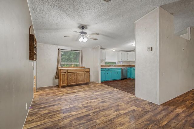 74 County Road 2110, Liberty, TX 77575