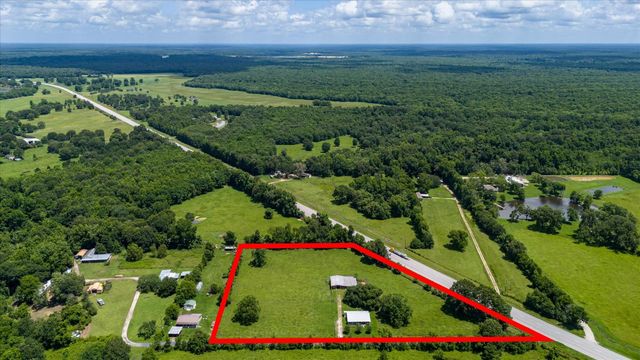 74 County Road 2110, Liberty, TX 77575