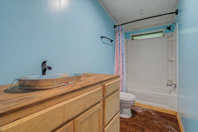74 County Road 2110, Liberty, TX 77575