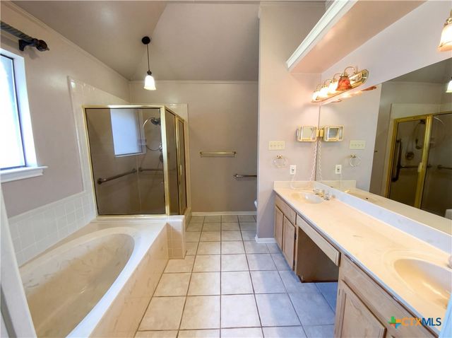 117 Wind Ridge Drive, Harker Heights, TX 76548