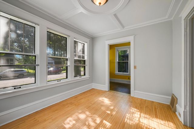 3529 Humboldt Avenue N, Minneapolis, MN 55412