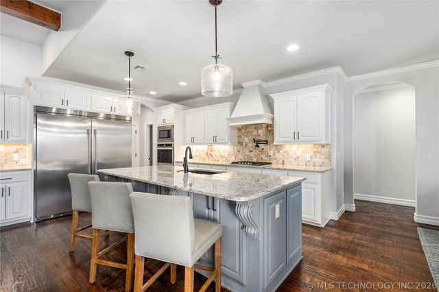 12404 S 103rd East Avenue, Bixby, OK 74008