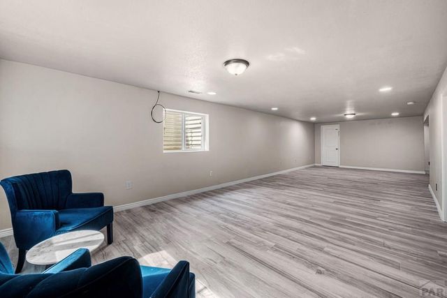 911 Candytuft Blvd, Pueblo, CO 81001