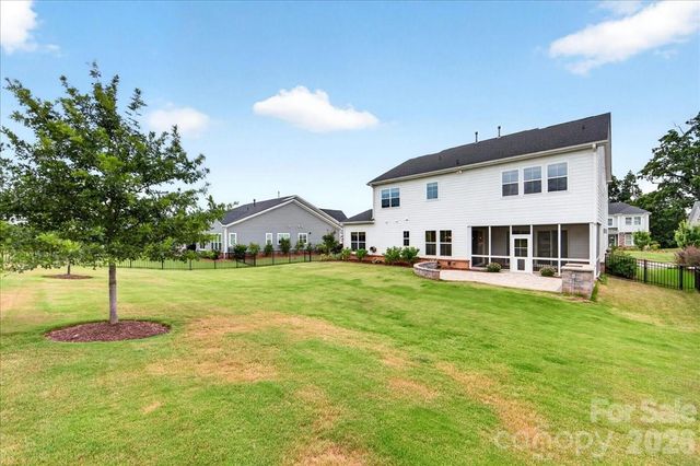 222 Lanyard Lane, Belmont, NC 28012