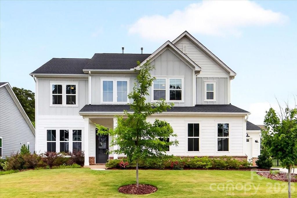 222 Lanyard Lane, Belmont, NC 28012