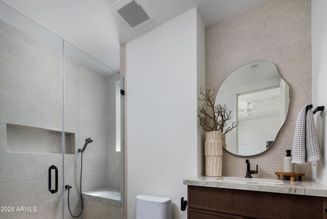 4935 E BERNEIL Drive, Paradise Valley, AZ 85253