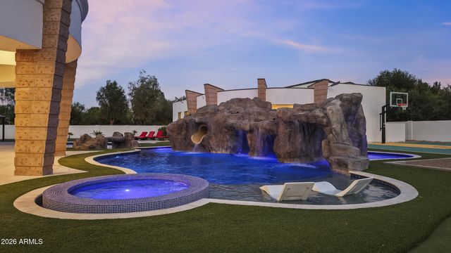 4935 E BERNEIL Drive, Paradise Valley, AZ 85253