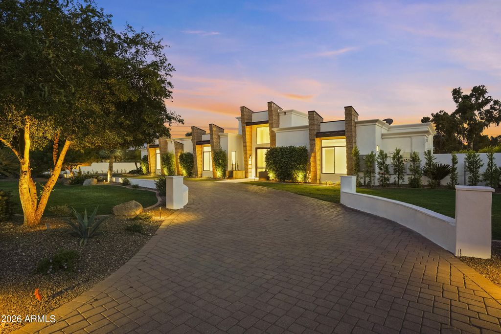 4935 E BERNEIL Drive, Paradise Valley, AZ 85253