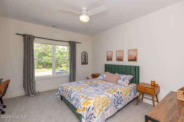 140 Surry Circle Drive S, Pinehurst, NC 28374