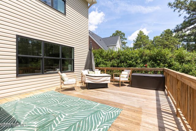 140 Surry Circle Drive S, Pinehurst, NC 28374