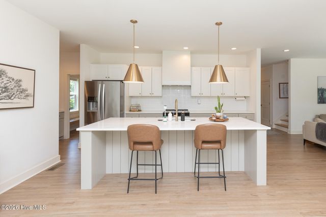 140 Surry Circle Drive S, Pinehurst, NC 28374