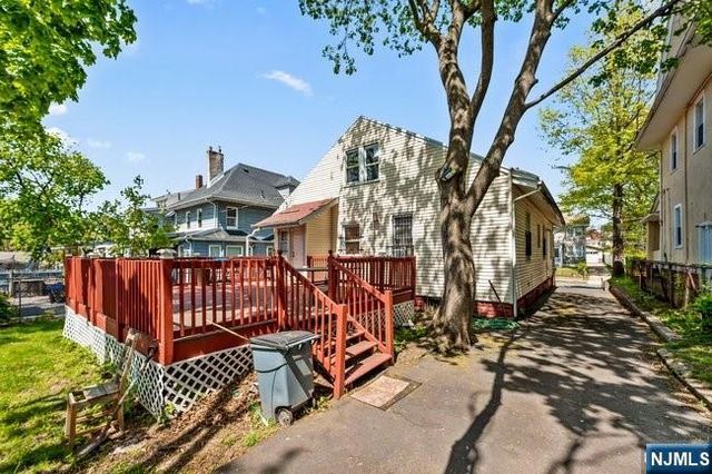 44 Scheerer Avenue, Newark, NJ 07112