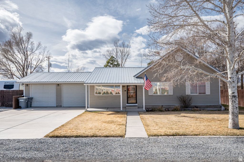 251 N 300 W, Milford, UT 84751