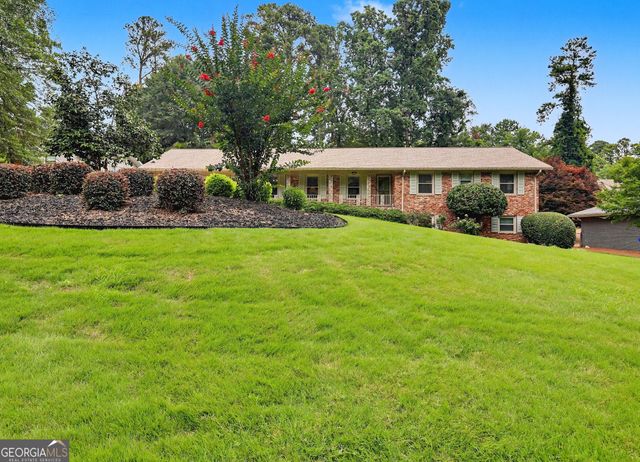 2866 Greenbush Place NE, Atlanta, GA 30345