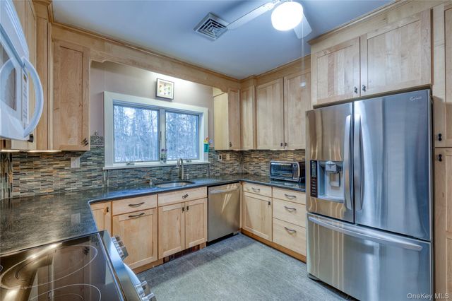 14 Oak Street, Cornwall, NY 12518