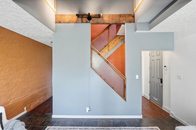 1810 Walker Street, Cincinnati, OH 45202