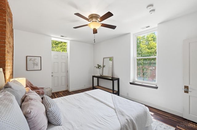 1810 Walker Street, Cincinnati, OH 45202