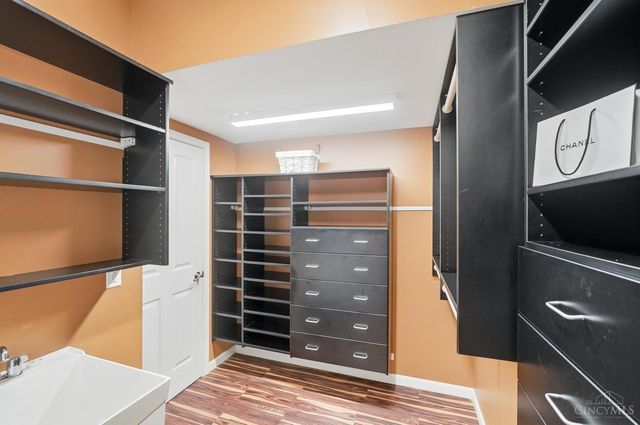 1810 Walker Street, Cincinnati, OH 45202