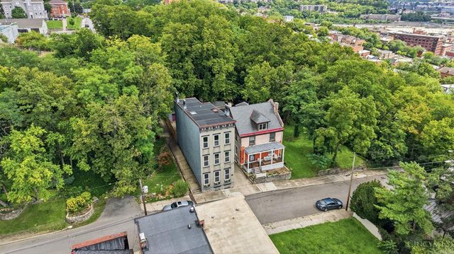 1810 Walker Street, Cincinnati, OH 45202