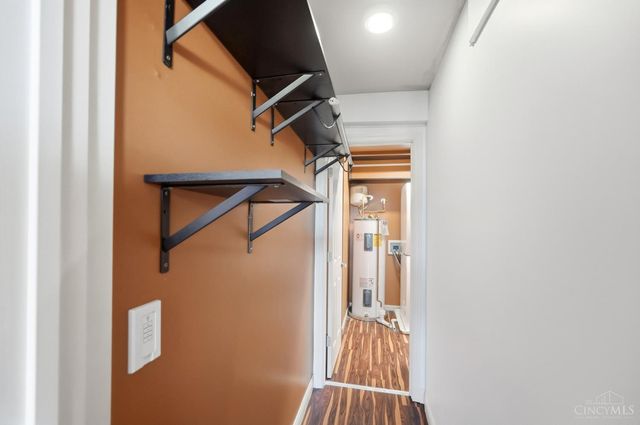 1810 Walker Street, Cincinnati, OH 45202