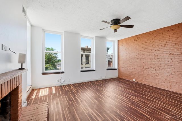 1810 Walker Street, Cincinnati, OH 45202